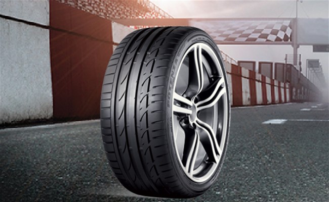 Bridgestone Potenza S001: Ultra High-Performance Sports Car Tires
