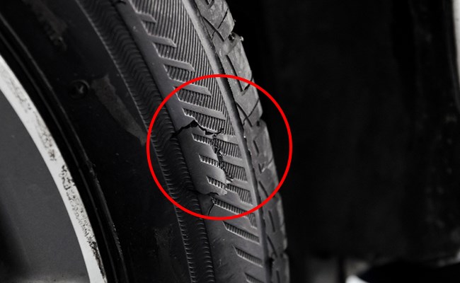 If your tires sidewalls look cracked... Visit Zantire Center!